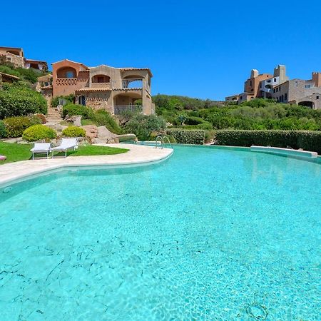 Villetta Azzurro - Sherdenia Luxury Apartments マリネッラ エクステリア 写真