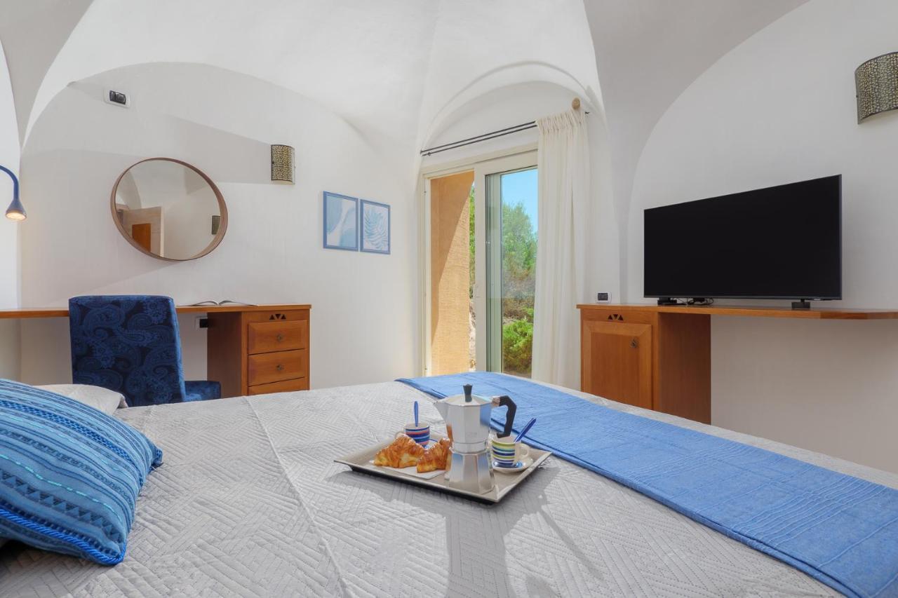 Villetta Azzurro - Sherdenia Luxury Apartments マリネッラ エクステリア 写真