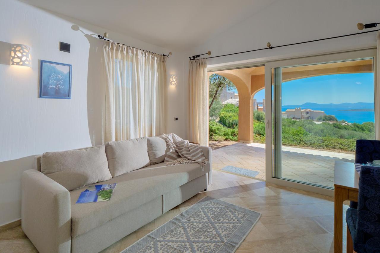 Villetta Azzurro - Sherdenia Luxury Apartments マリネッラ エクステリア 写真
